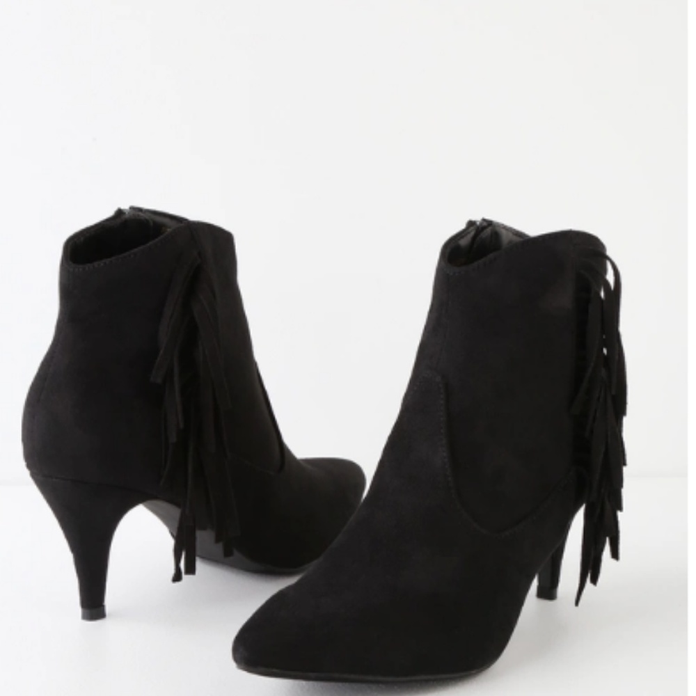 Lulu's Cheyenne Cognac Suede Fringe Festival/Summer/Fall Low Heel Ankle Booties - Picture 5 of 8